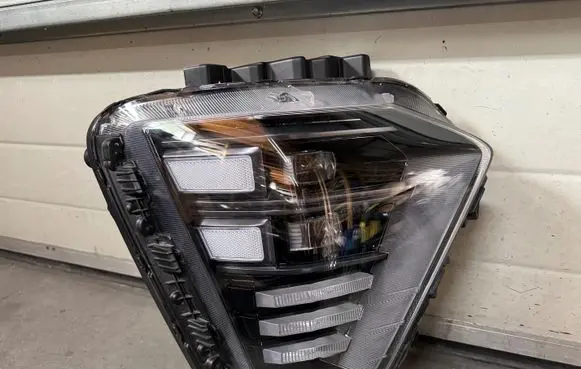 Hyundai Kona II Headlight/headlamp 92102BE100