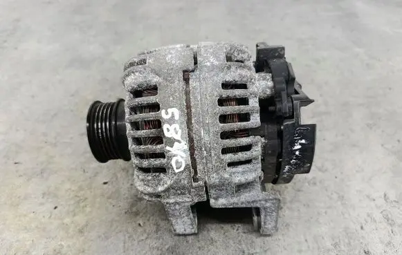 Opel Astra H Generator/alternator 