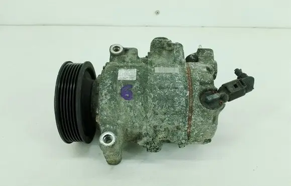 Volkswagen Jetta V Air conditioning (A/C) compressor (pump) 1K0820859N