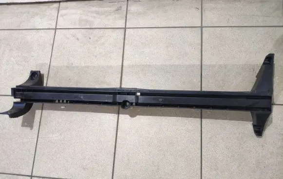 Volvo XC60 Centre console side trim rear 31271583
