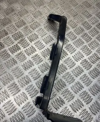 Lexus RX 300 Headlight/headlamp mounting bracket 