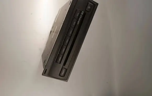 Audi A8 S8 D3 4E CD/DVD changer 4E0035111A 4E0910111F