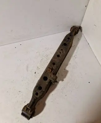Rear control arm