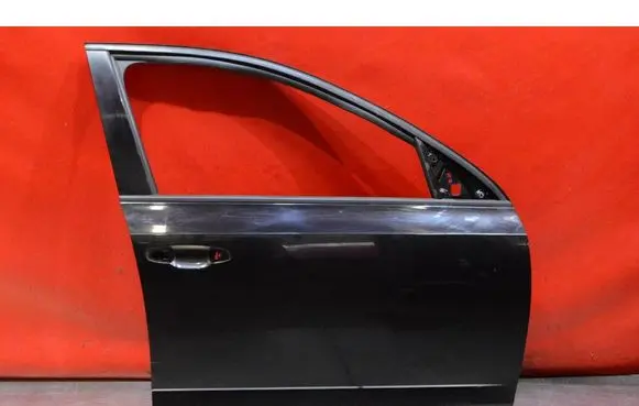 Skoda Octavia Mk3 (5E) Front door 