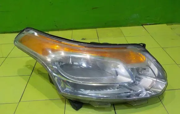 Citroen C3 Picasso Headlight/headlamp PRZOD