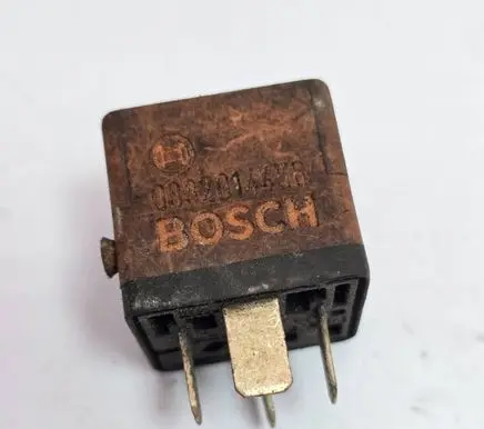 Audi A4 S4 B5 8D Other relay 0332014456