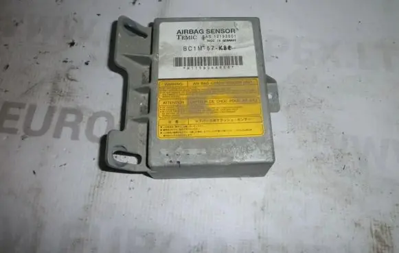 Mazda 323 F Airbag control unit/module bc1m57k30