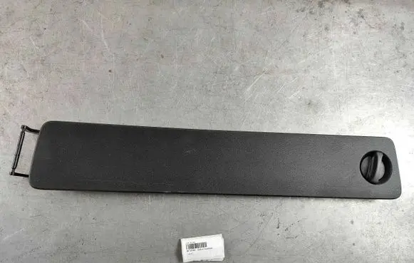 Volvo XC40 Tailgate emergency lock open trim 30747061