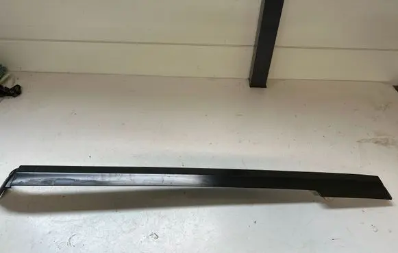 Mercedes-Benz Vito Viano W447 Sliding door rail trim A4476900270