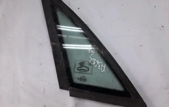 Audi A4 S4 B6 8E 8H Rear side window