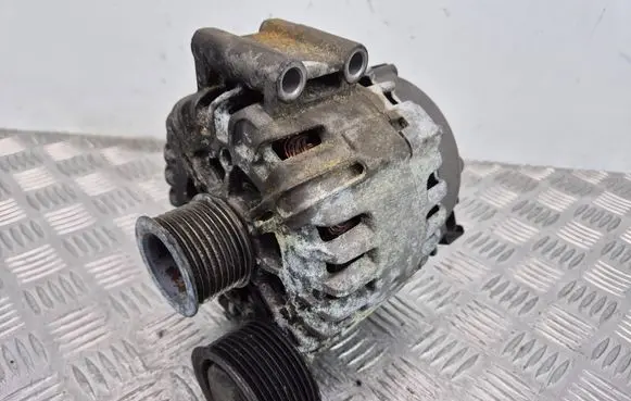 BMW 7 F01 F02 F03 F04 Generator/alternator 7603778 2610240A TG23C033
