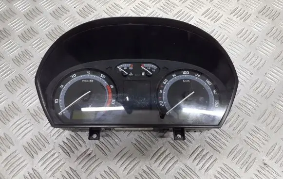 Skoda Fabia Mk1 (6Y) Speedometer (instrument cluster) 6Y0920871L