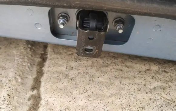 Ford Kuga I Rear door check strap stopper
