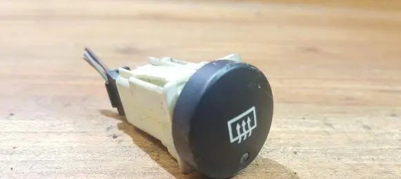 Peugeot Partner Windscreen/window heater switch 9644851077