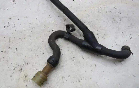 Opel Zafira C Engine coolant pipe/hose