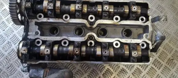 Engine head