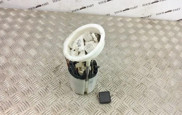 BMW 3 E92 E93 In-tank fuel pump 7197073