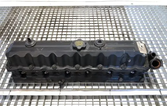 Jeep Cherokee XJ Engine head 