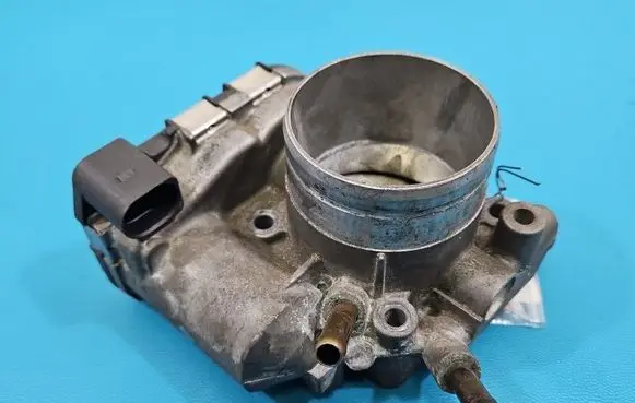 Audi A4 S4 B6 8E 8H Throttle body valve 06D133062 IMPRK1599311