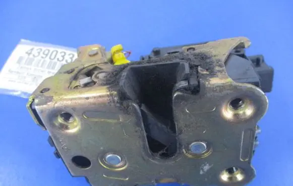 Renault Kangoo I Front door lock