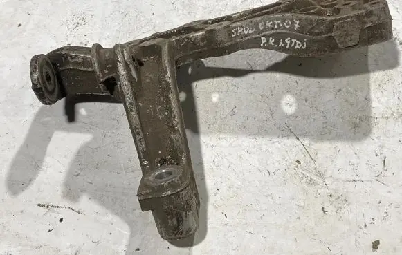Skoda Octavia Mk2 (1Z) Front subframe 1k0199296f