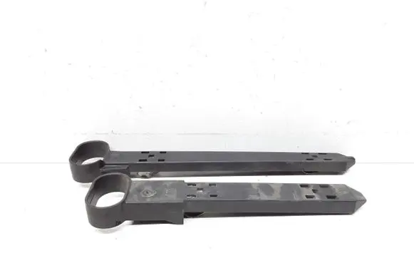 Volvo S60 Headlight/headlamp mounting bracket 31294522 31294521