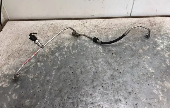 Air conditioning (A/C) pipe/hose