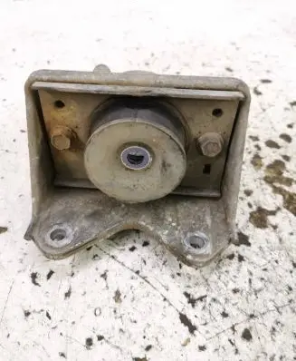 Opel Movano A Engine mount bracket 308760