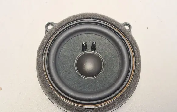 BMW 6 G32 Gran Turismo Rear door speaker 9354085