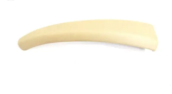 Dashboard glove box trim