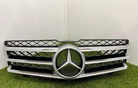 Mercedes-Benz GLK (X204) Front grill A2048801583