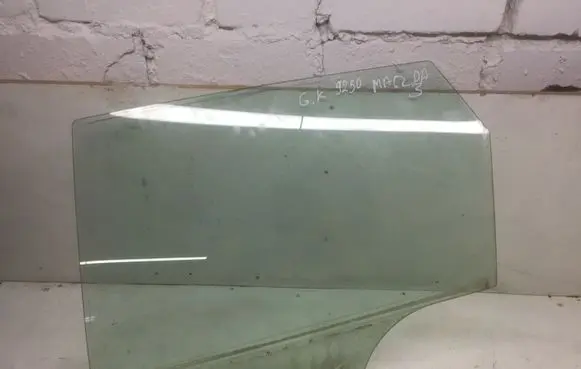 Mazda 3 I Rear door window glass 43R008577 A001988