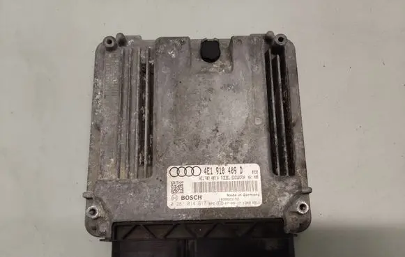 Audi A8 S8 D3 4E Engine control unit/module 4E1910409D 4E1907409A 0281014617