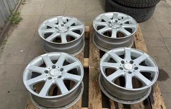 Volkswagen Caddy R15 alloy rim 