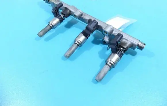 Seat Ibiza V (KJ) Fuel injector 6847441 IMPRK1353781