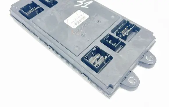 Mercedes-Benz ML W164 SAM control unit A1645404601 A1644423300 A1645453916