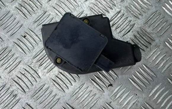 Peugeot 607 Accelerator pedal position sensor 9643365680 821001002