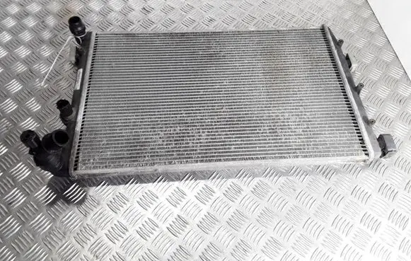 Coolant radiator