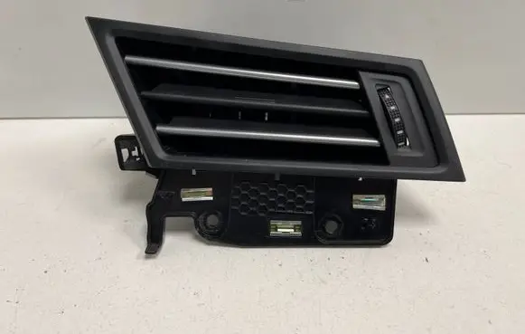 Volkswagen PASSAT B8 Dashboard side air vent grill/cover trim 3G2819702