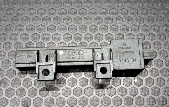 Audi A6 S6 C6 4F Keyless system antenna 4F0909141C
