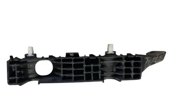 Fender mounting bracket