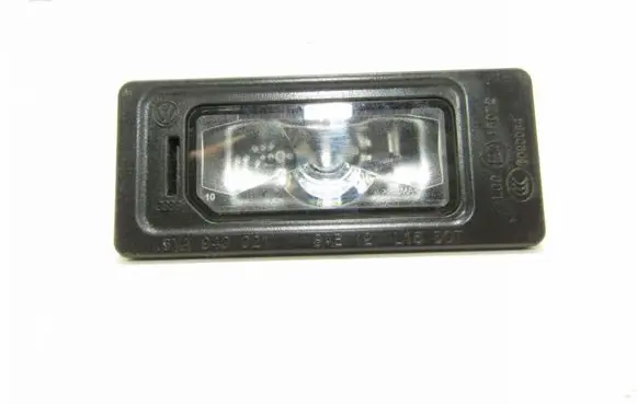 Seat Arona Number plate light 5NA943021