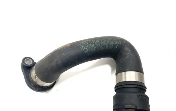 BMW 1 E81 E87 Engine coolant pipe/hose 7572158 757215801