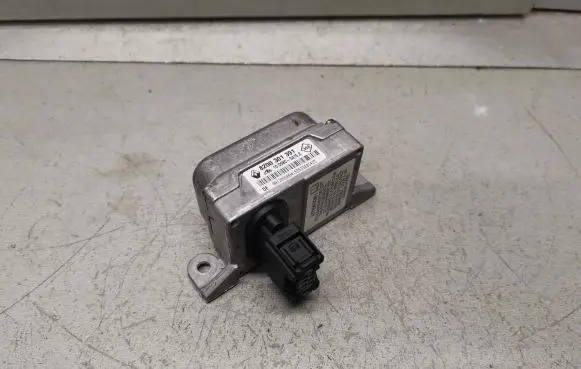 Renault Laguna II ESP acceleration yaw rate sensor 8200301391