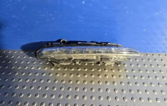 Mercedes-Benz S W221 LED Daytime headlight A2218201856
