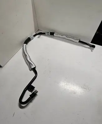 Audi Q7 4L Power steering hose/pipe/line 7L8422893AB 10SKV976
