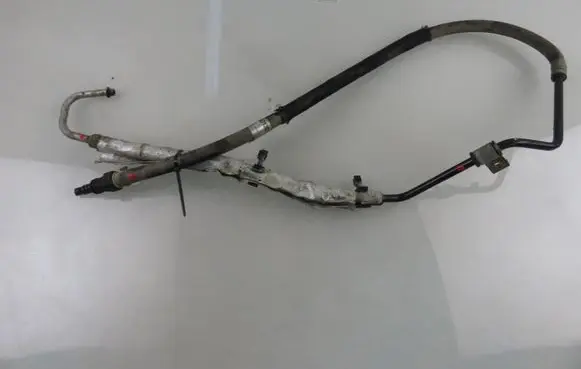 Ford Fiesta Power steering hose/pipe/line 2S6C3A713CL