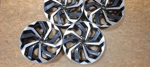 Audi Q8 e-tron R21 alloy rim 4KE601025A ITPD010349 B00200