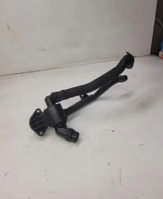 Audi A4 S4 B8 8K Thermostat/thermostat housing 03L121111AD