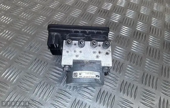 Ford Fiesta ABS Pump d1b12c013bd d1b12c405af